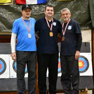 Novom Marofu je održan međunarodni streličarski turnir